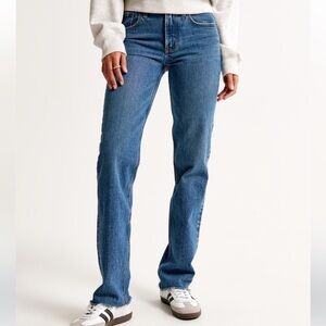 Abercrombie Mid Rise 90s Straight Jeans size 26R